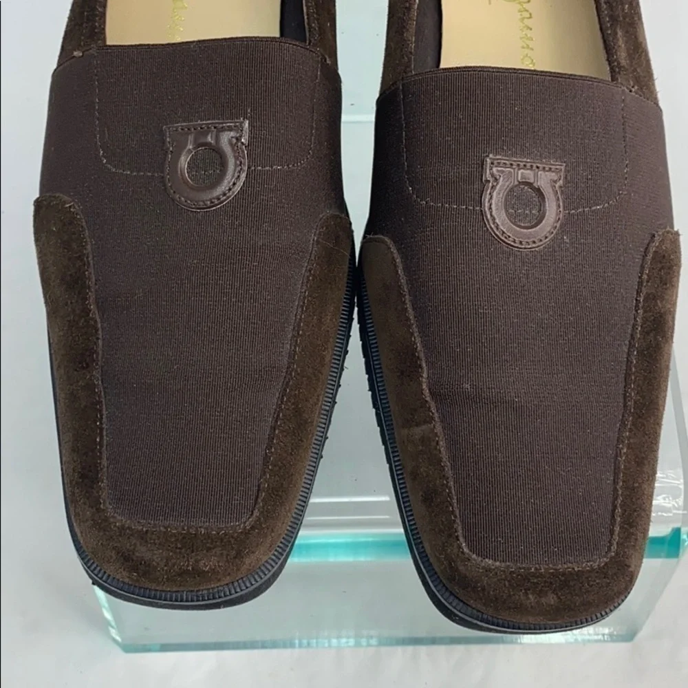 Salvatore Ferragamo Sz 10AAA Brown Suede Loafers